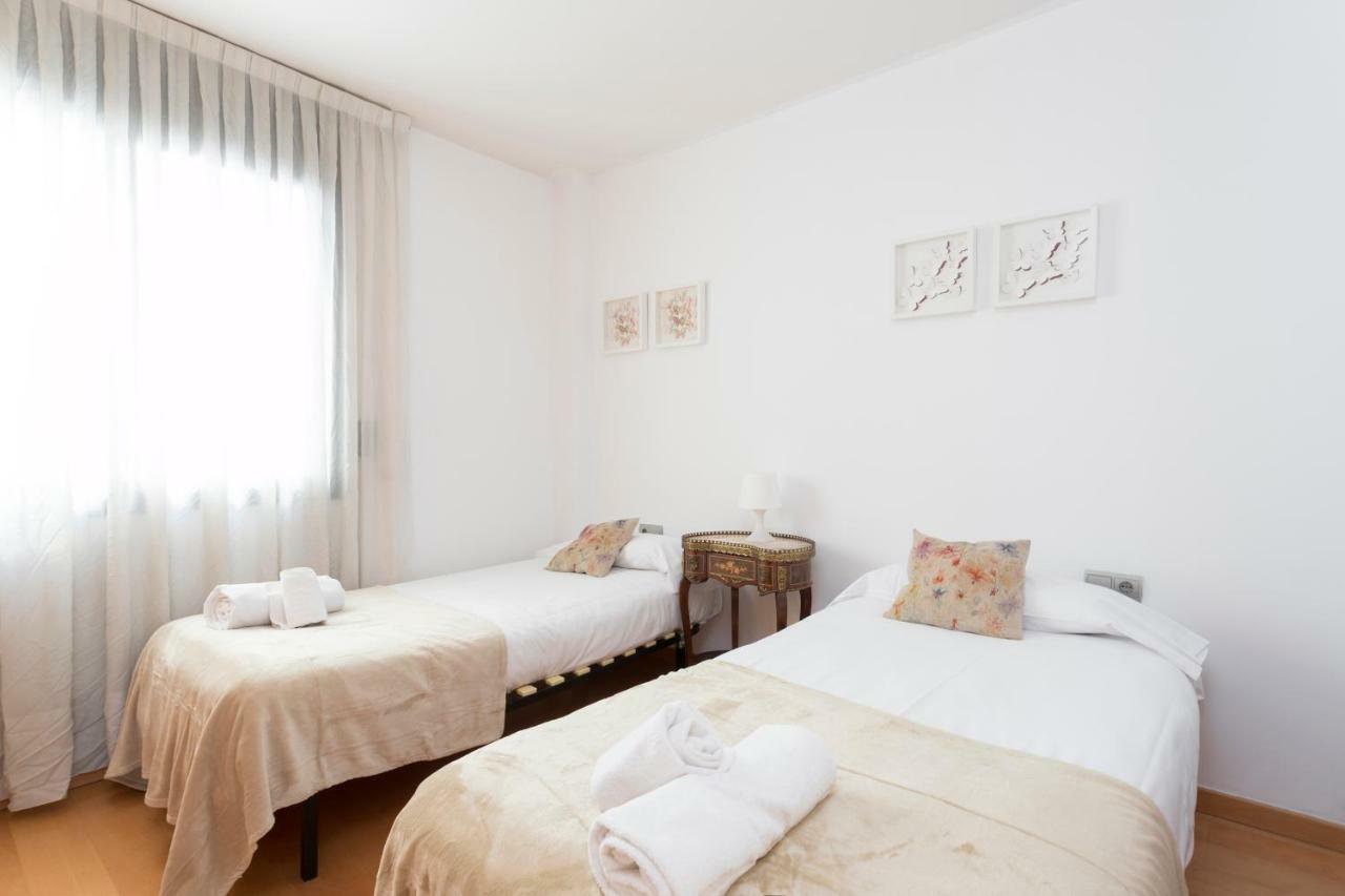 1217 - Pool And Beach Nice Apartment II Barcelona Exterior photo